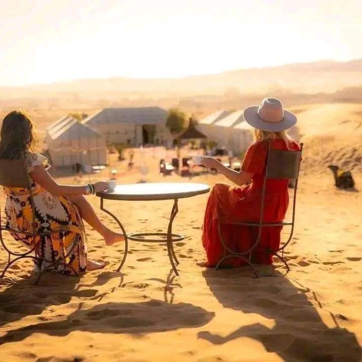 Bivouac Camel Trips Otel Merzouga Dış mekan fotoğraf