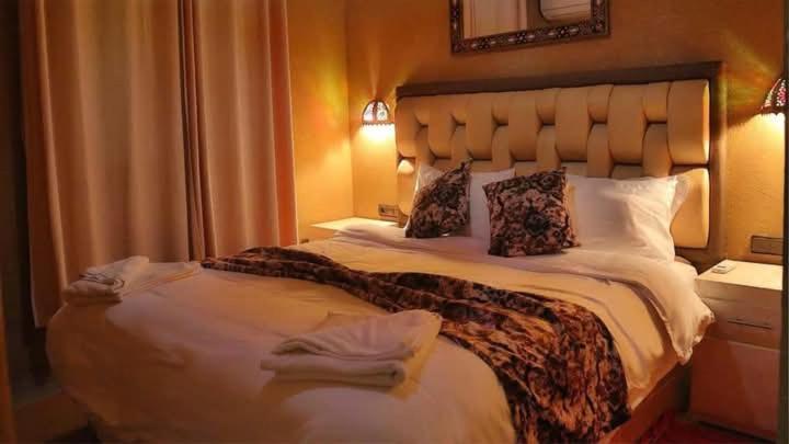 Bivouac Camel Trips Otel Merzouga Dış mekan fotoğraf