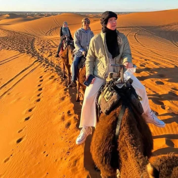 Bivouac Camel Trips Otel Merzouga Dış mekan fotoğraf